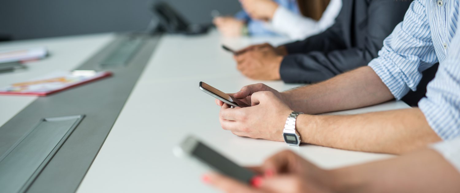 Modern businsspeople